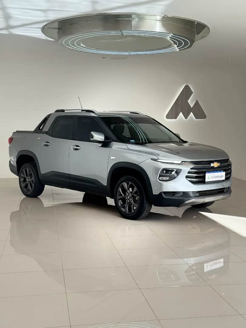 CHEVROLET MONTANA color plata