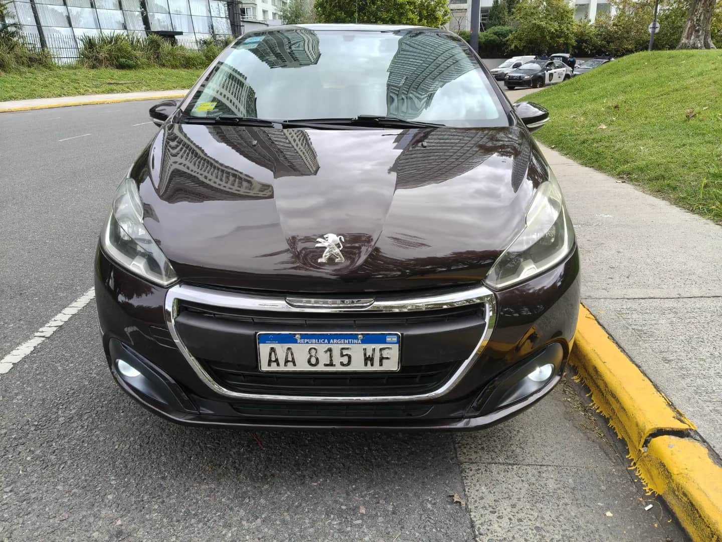 PEUGEOT 208 - Vista principal