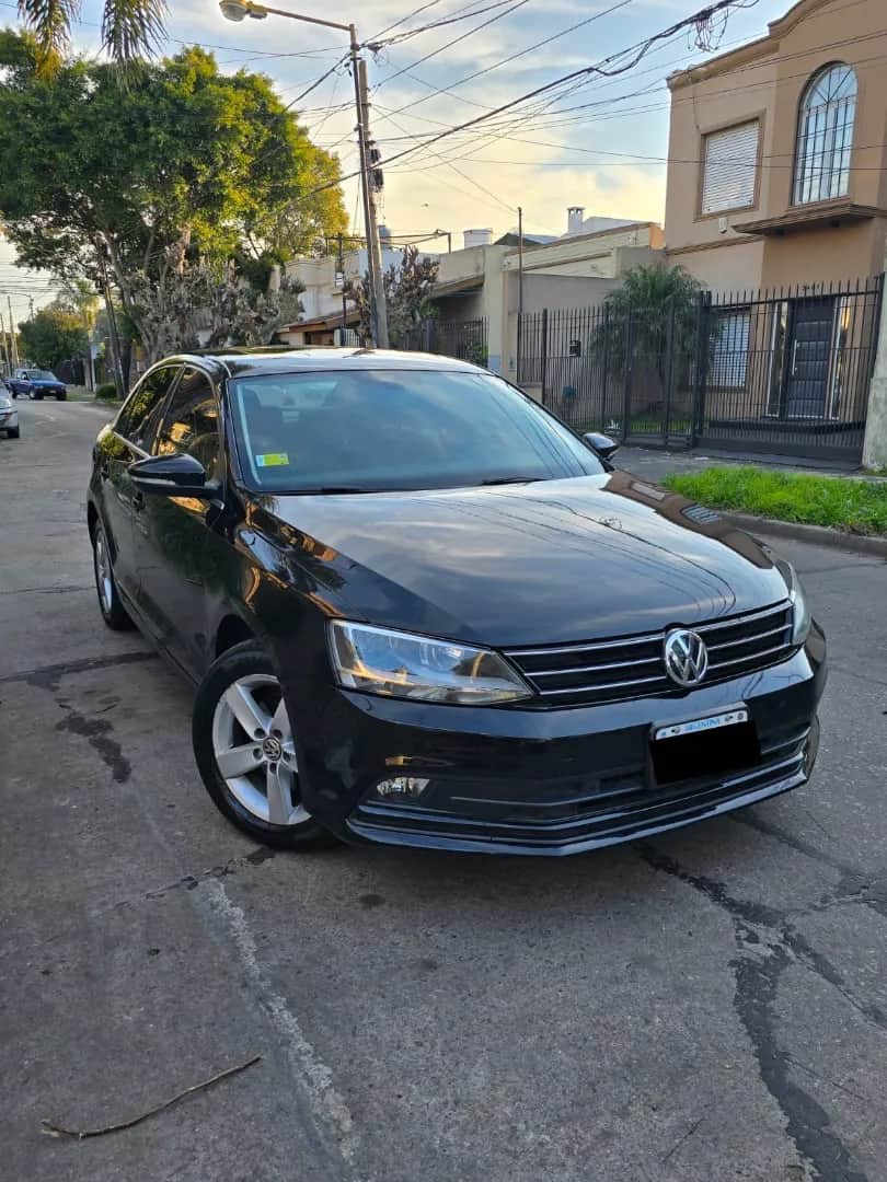 VOLKSWAGEN VENTO - Vista principal
