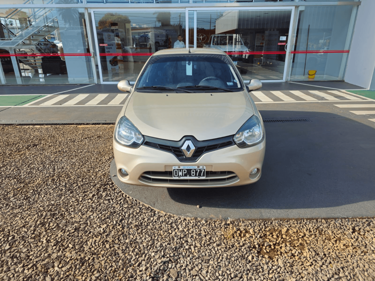 RENAULT CLIO MIO - Vista principal