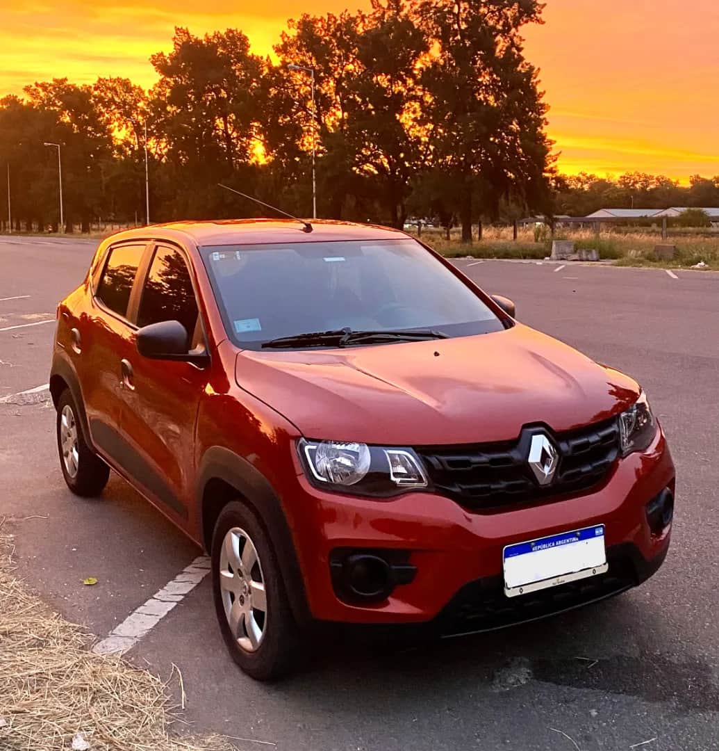 RENAULT KWID color plata
