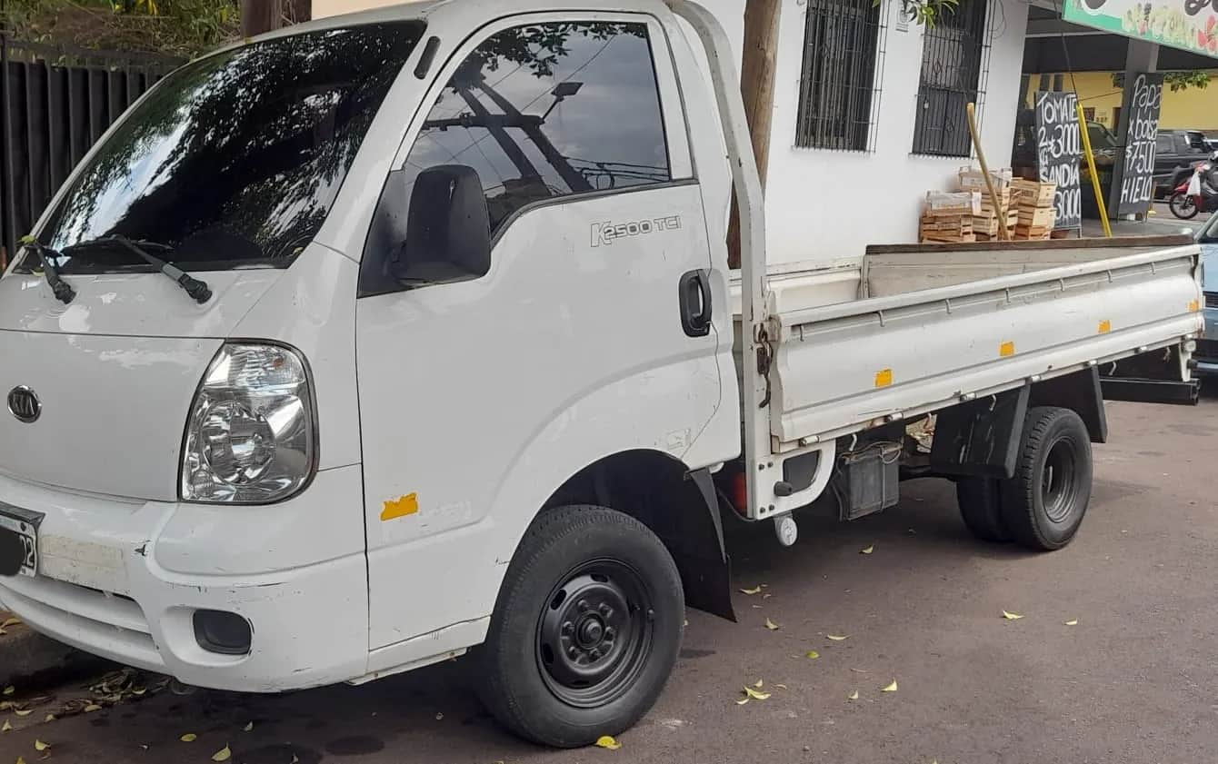 KIA K2500 - Vista principal