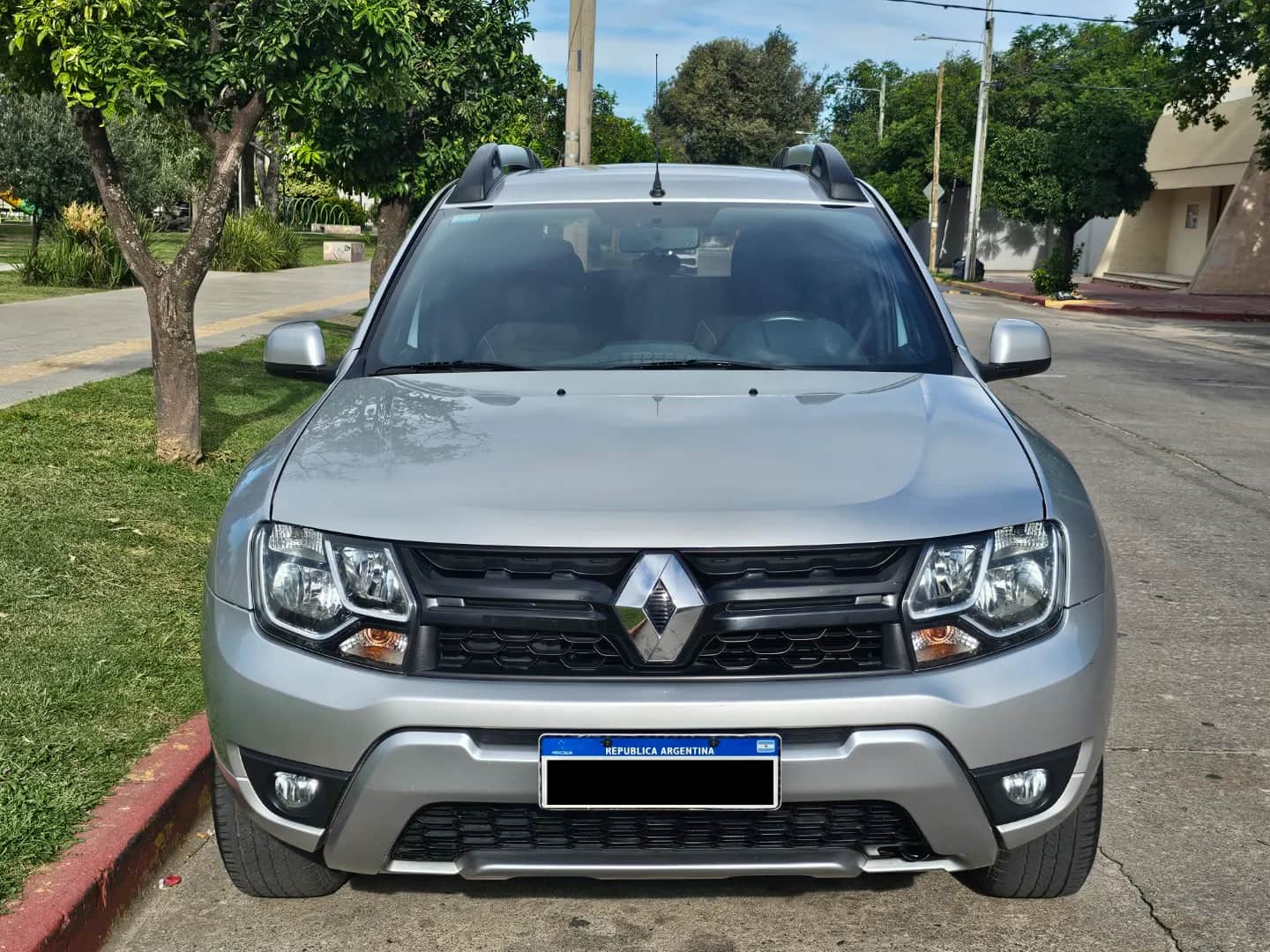 RENAULT DUSTER - Vista principal