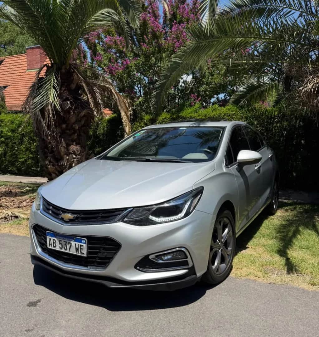 CHEVROLET CRUZE - Vista principal
