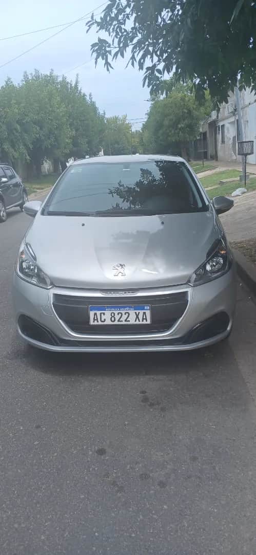 PEUGEOT 208 - Vista principal