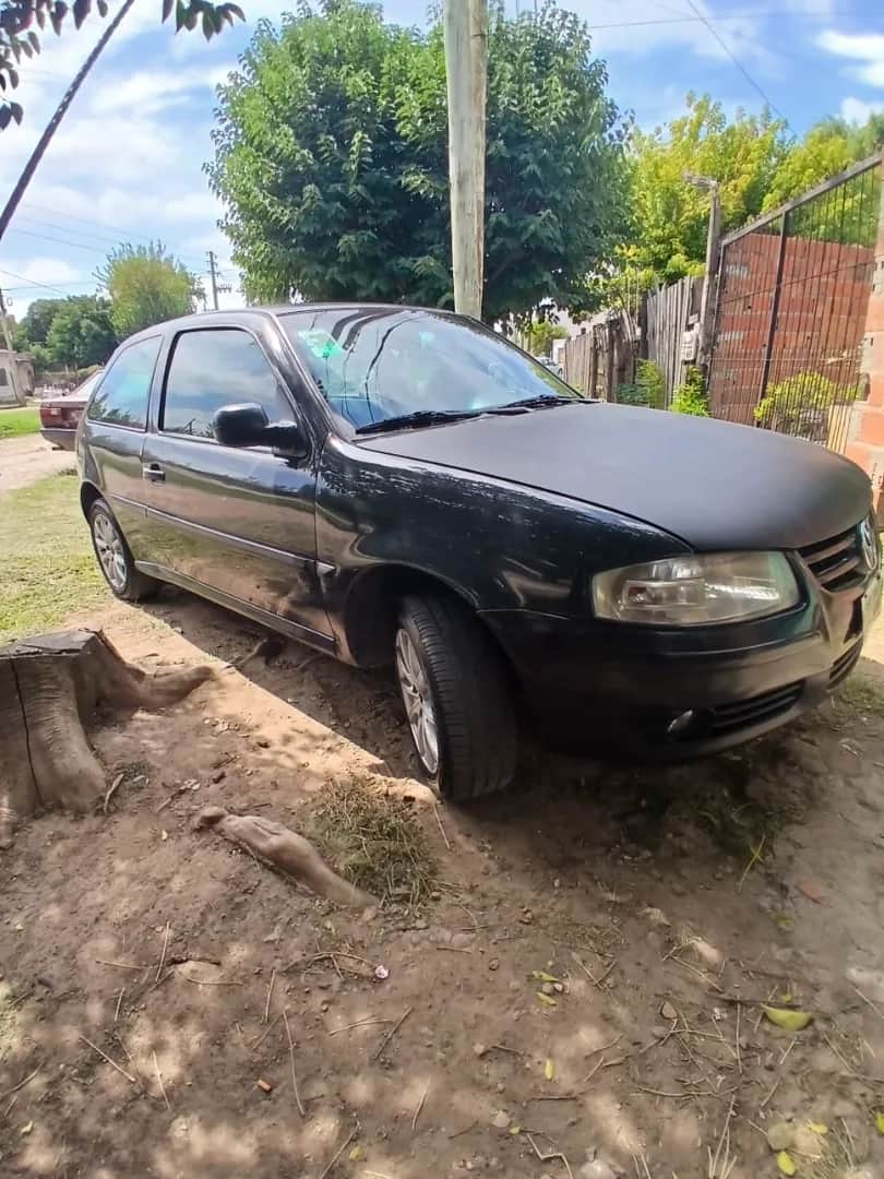 VOLKSWAGEN GOL - Vista principal