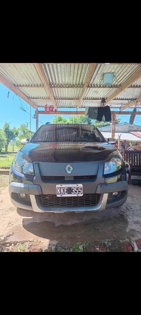 RENAULT SANDERO - Vista principal