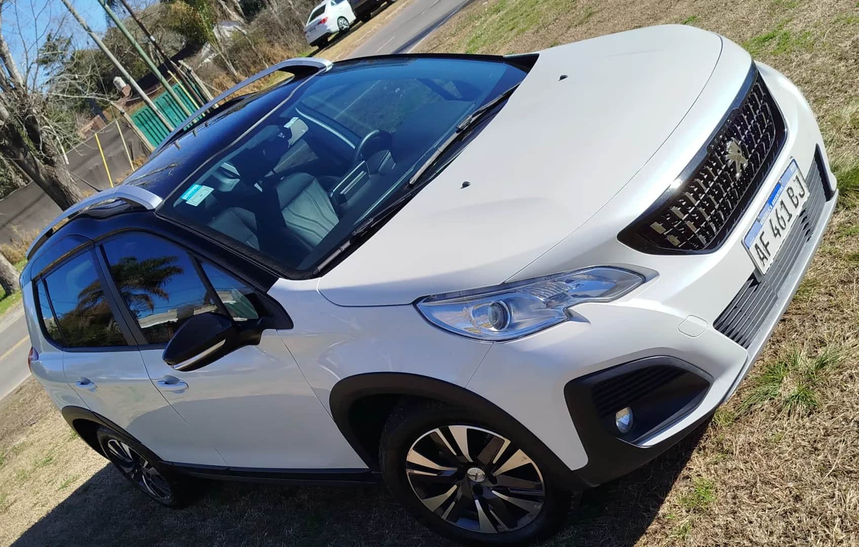 PEUGEOT 2008 - Vista principal