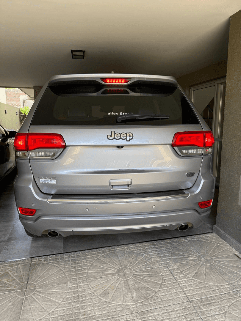 CHRYSLER JEEP GRAND CHEROKEE - Vista principal