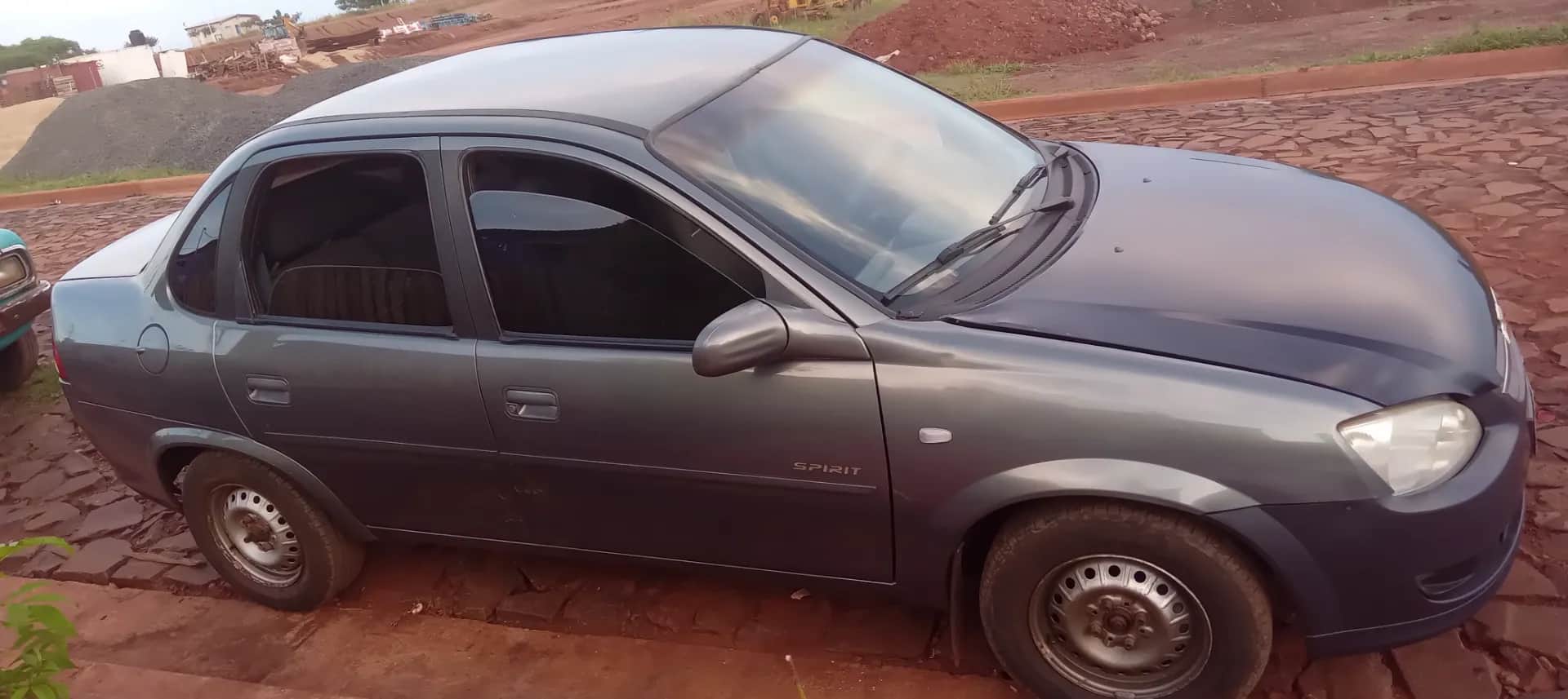 CHEVROLET CLASSIC - Vista principal