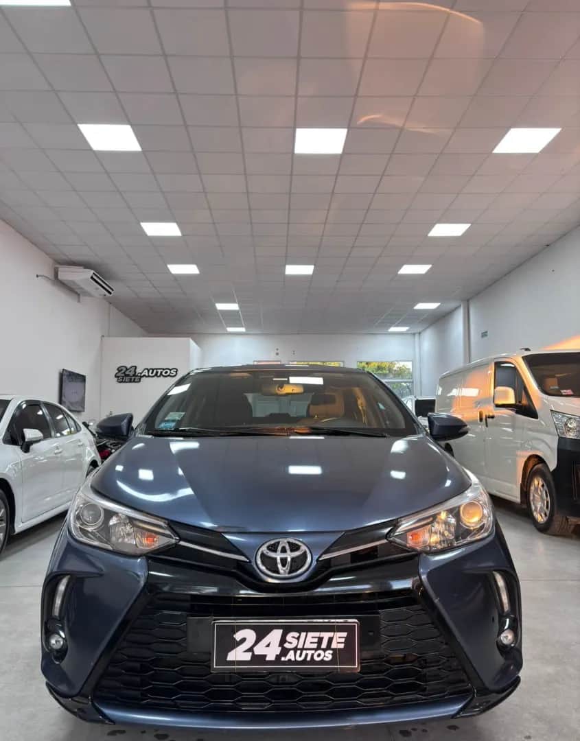 TOYOTA YARIS - Vista principal
