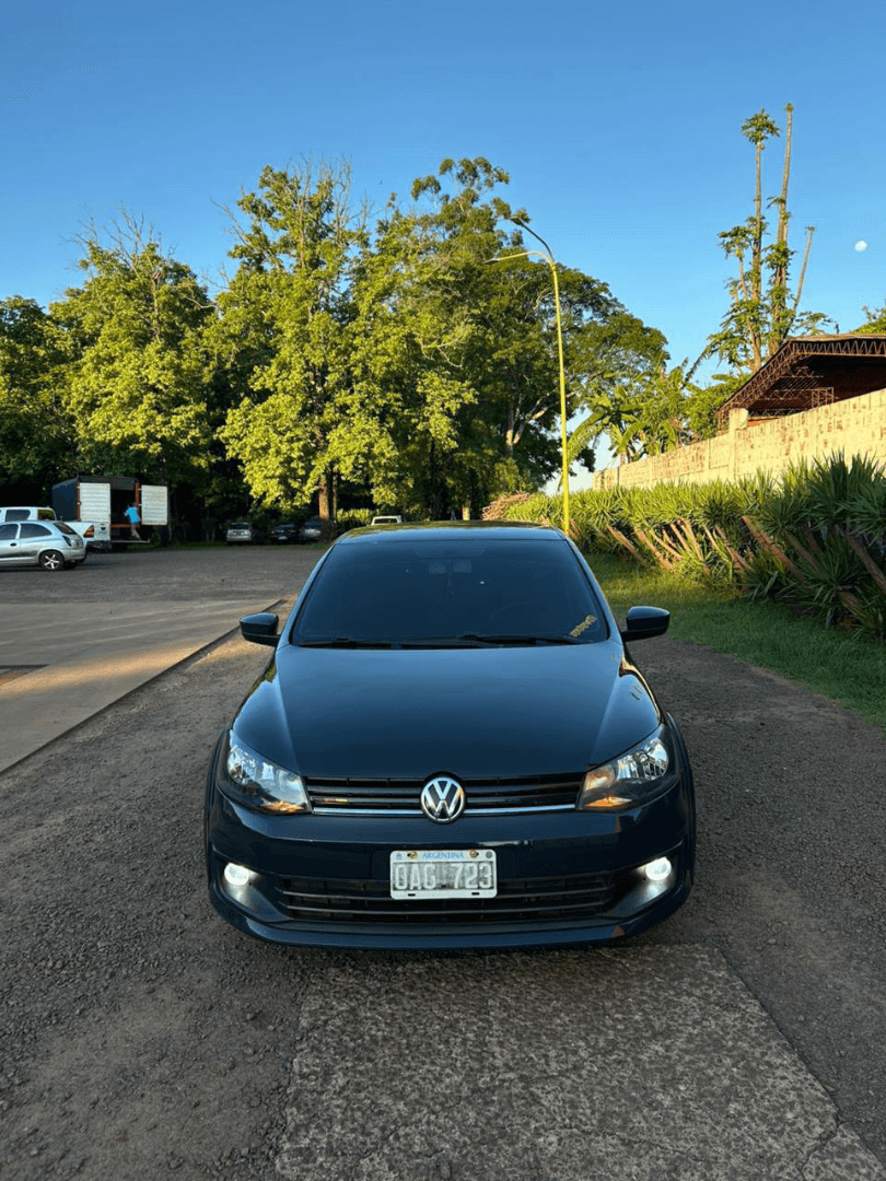 VOLKSWAGEN SAVEIRO - Vista principal