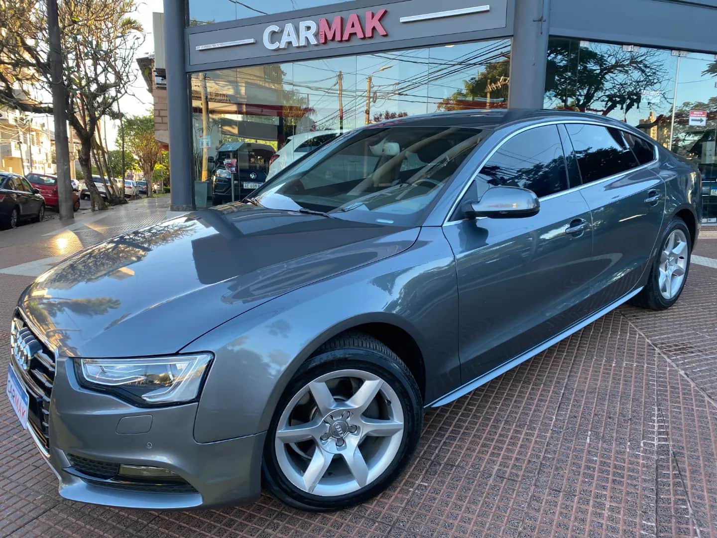 AUDI A5 - Vista principal