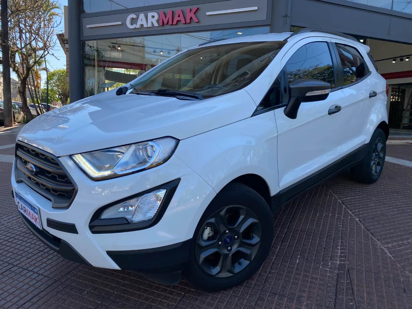 FORD ECOSPORT KINETIC DESIGN ATTRACTION - Vista principal