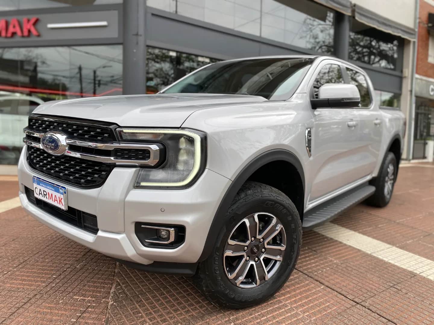 FORD RANGER PICK - UP - Vista principal