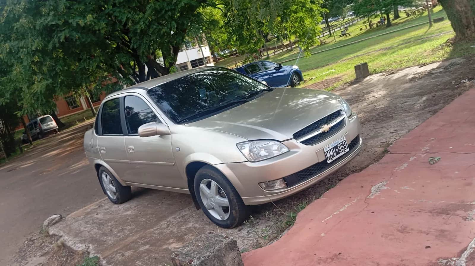 CHEVROLET CLASSIC - Vista principal