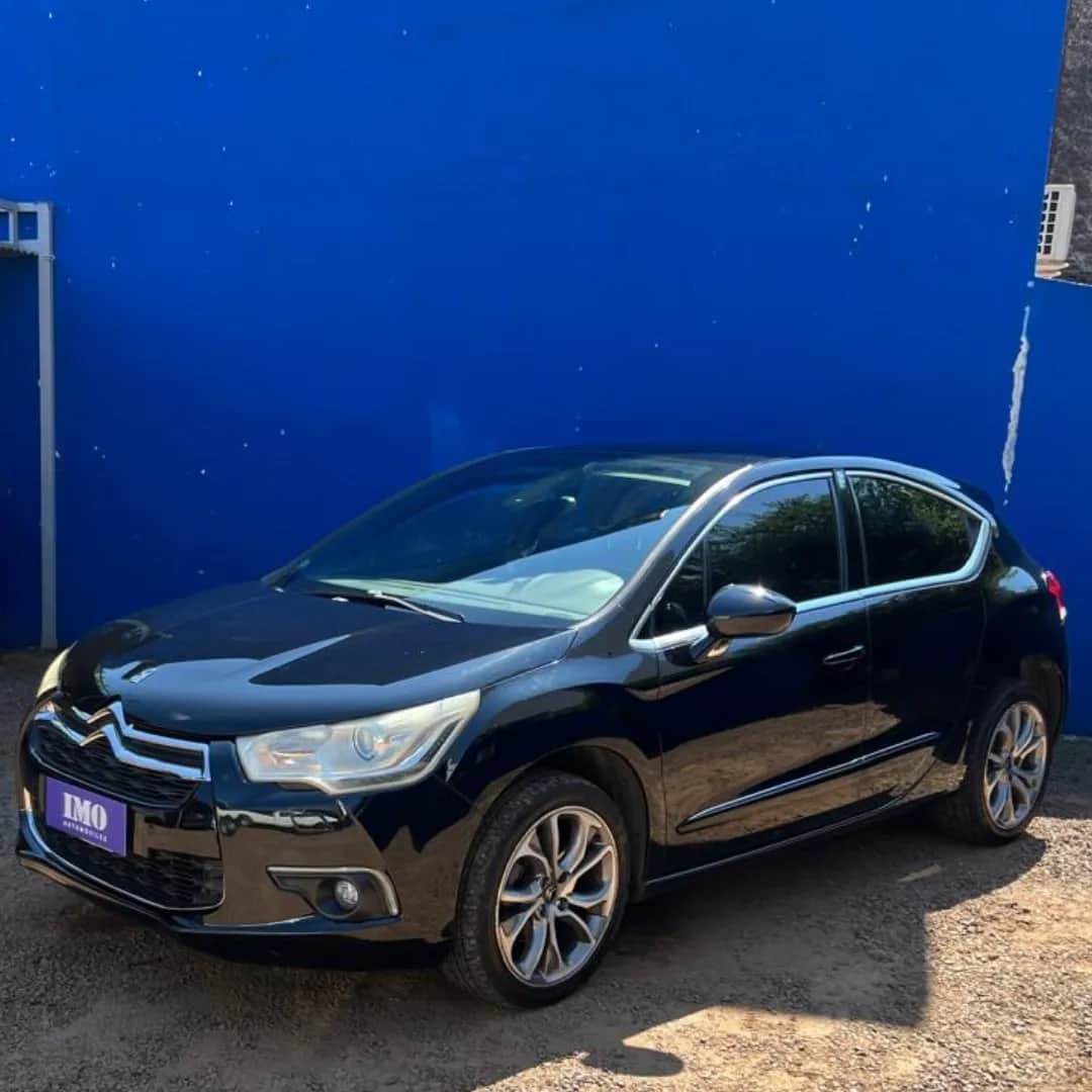 DS AUTOMOBILES DS 4 - Vista principal