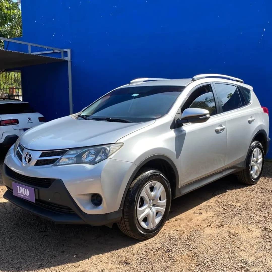TOYOTA RAV - 4 - Vista principal