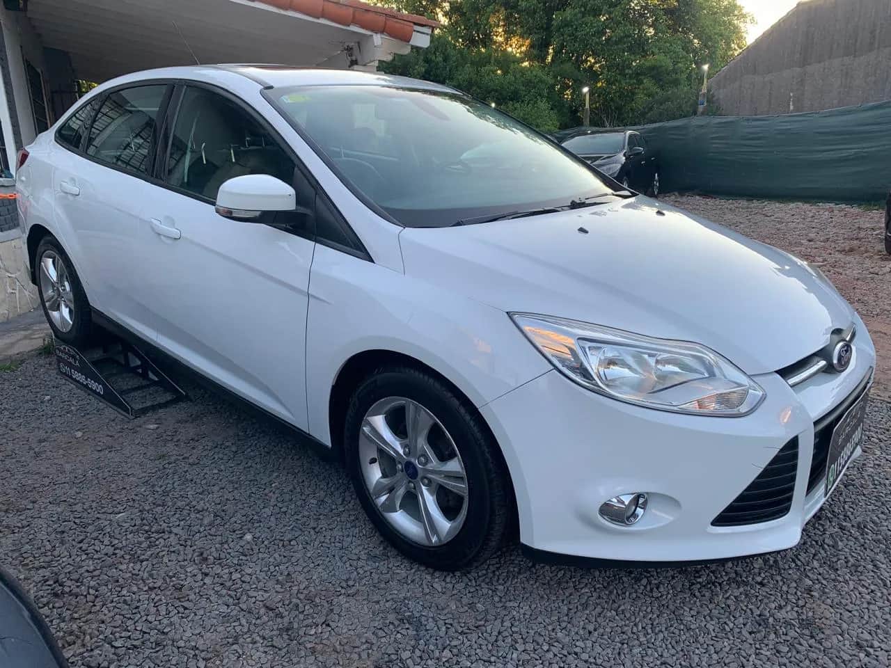 FORD FOCUS - Vista principal