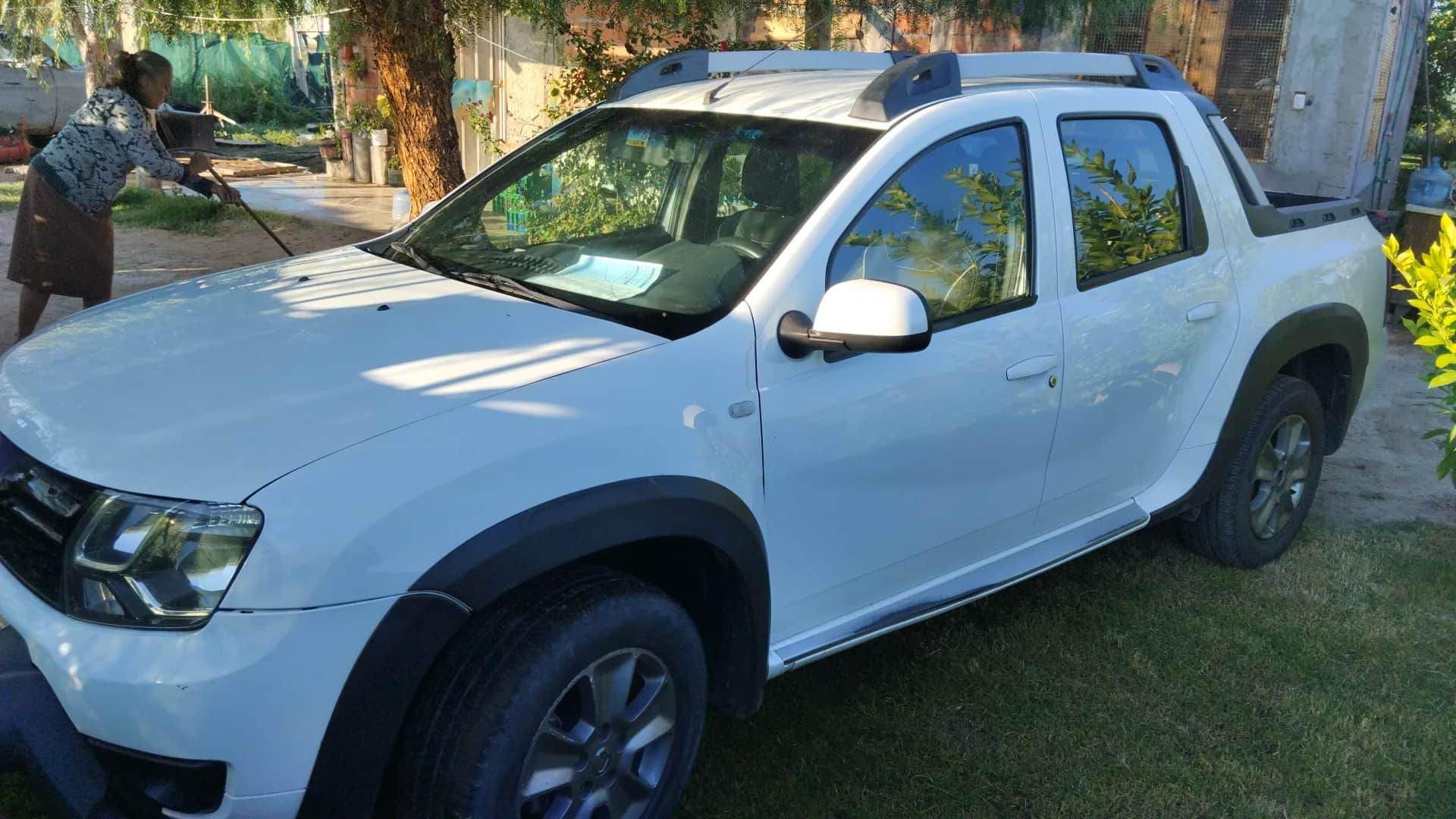 RENAULT DUSTER OROCH PICK - UP - Vista principal