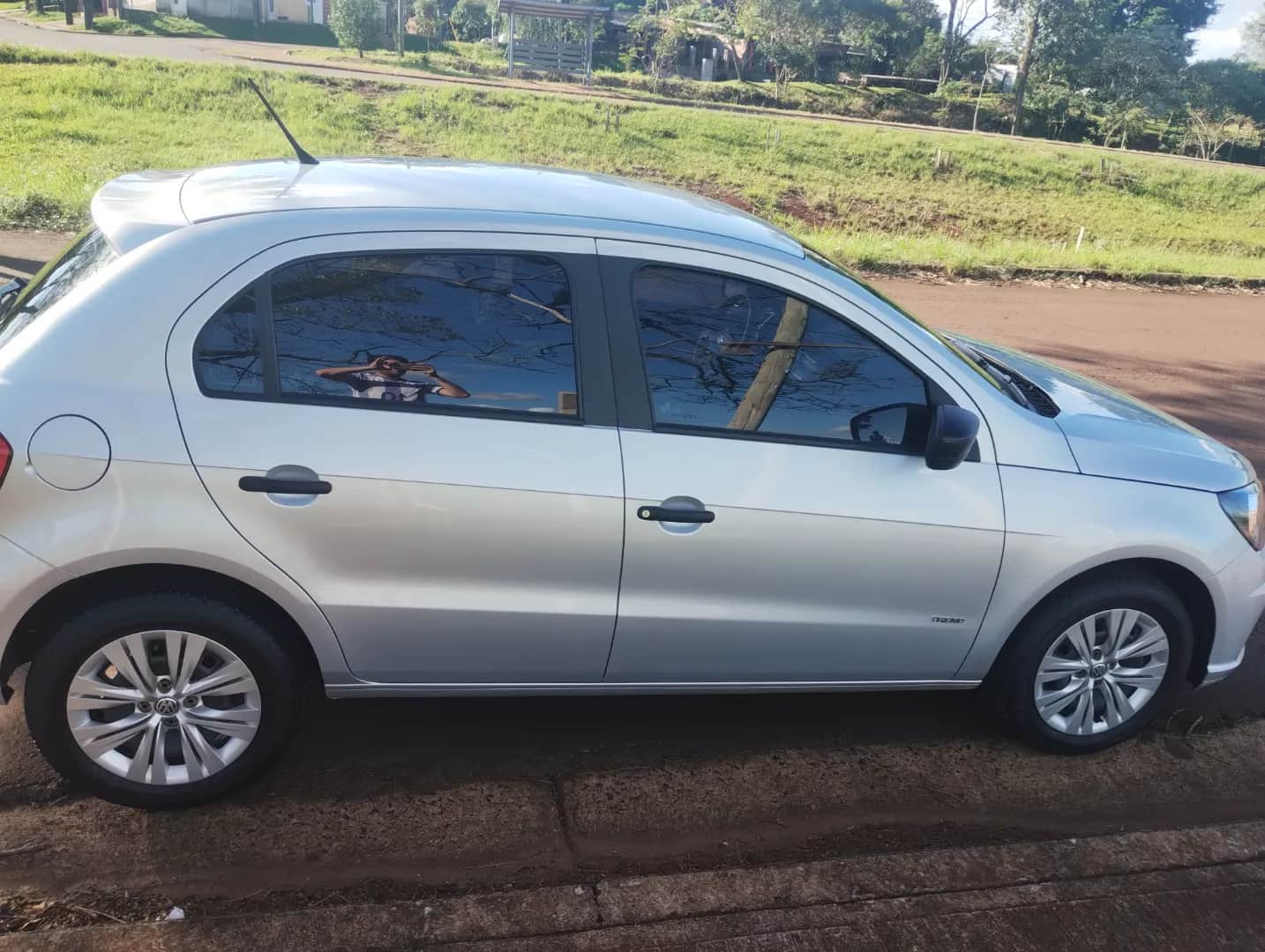 VOLKSWAGEN GOL TREND - Vista principal