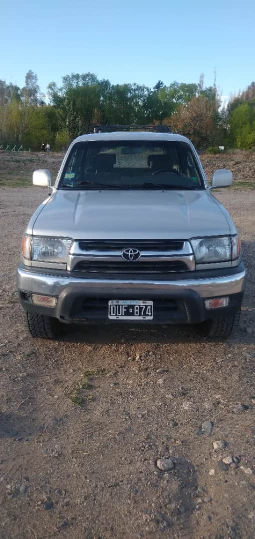 TOYOTA HILUX SW4 - Vista principal