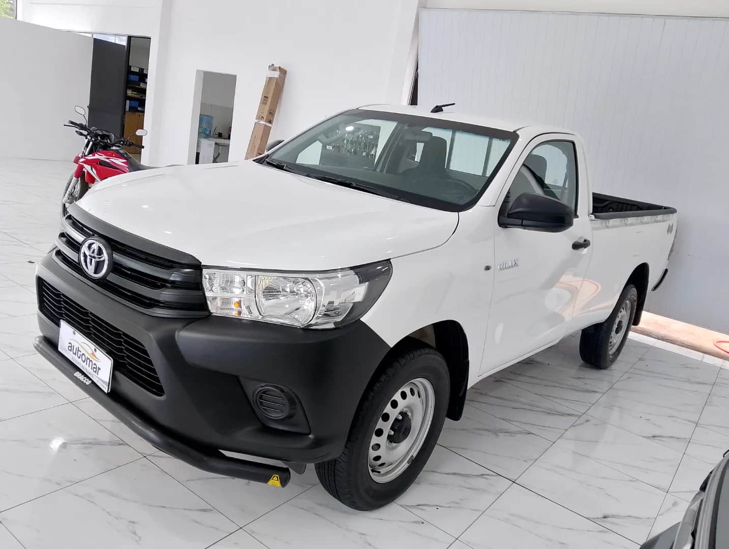 TOYOTA HILUX - Vista principal