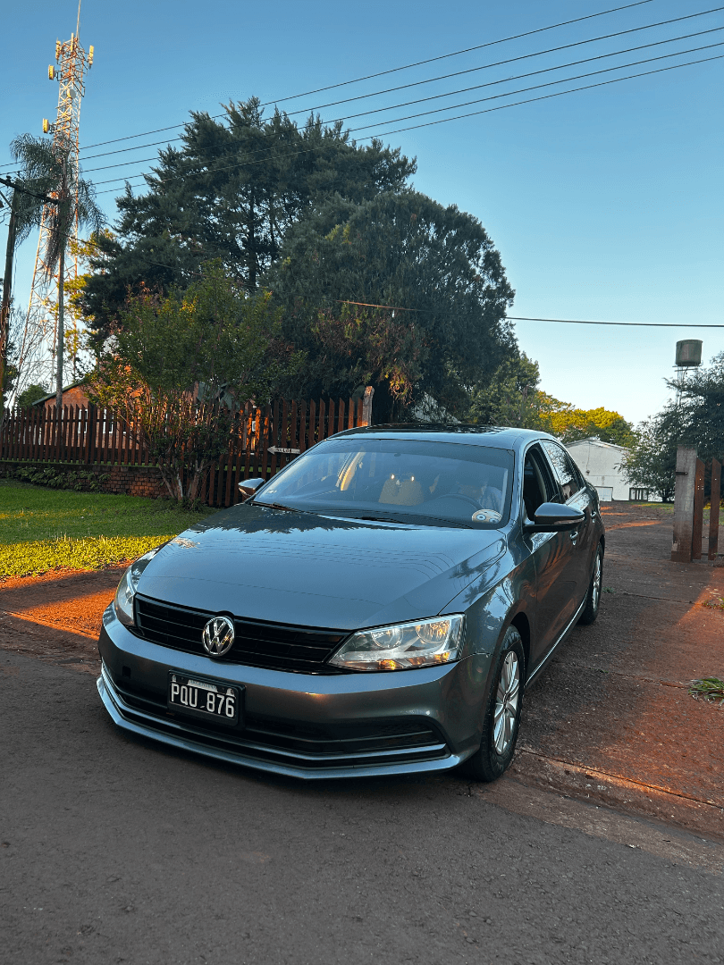 VOLKSWAGEN VENTO - Vista principal