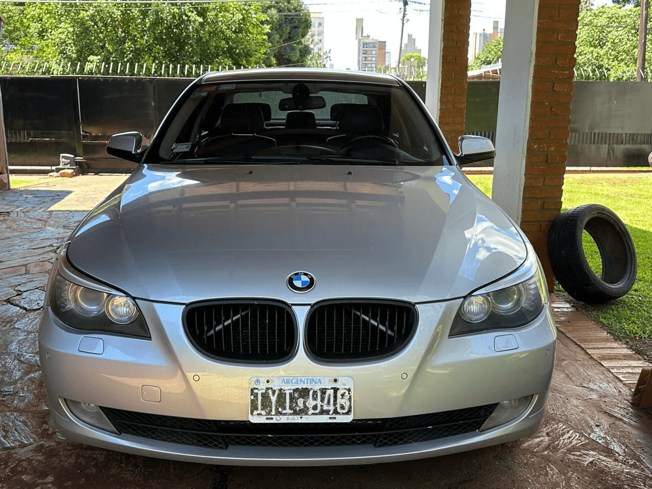 BMW 530 i - Vista principal