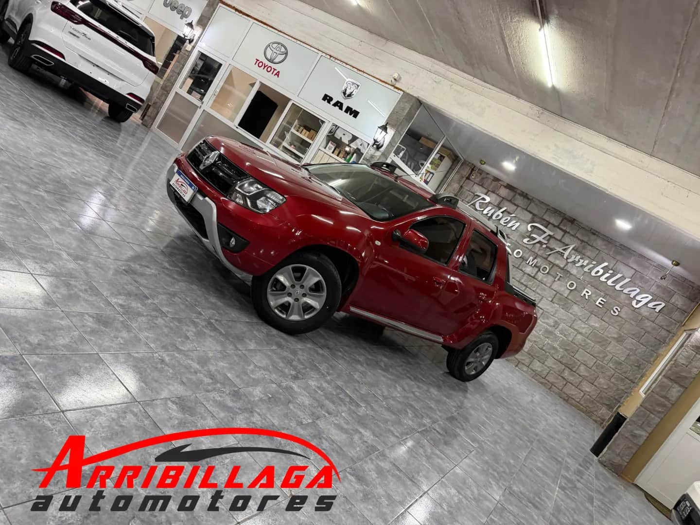 RENAULT DUSTER OROCH PICK - UP - Vista principal