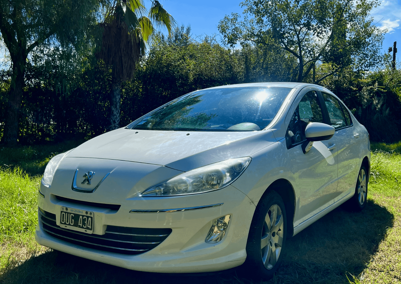 PEUGEOT 408 - Vista principal