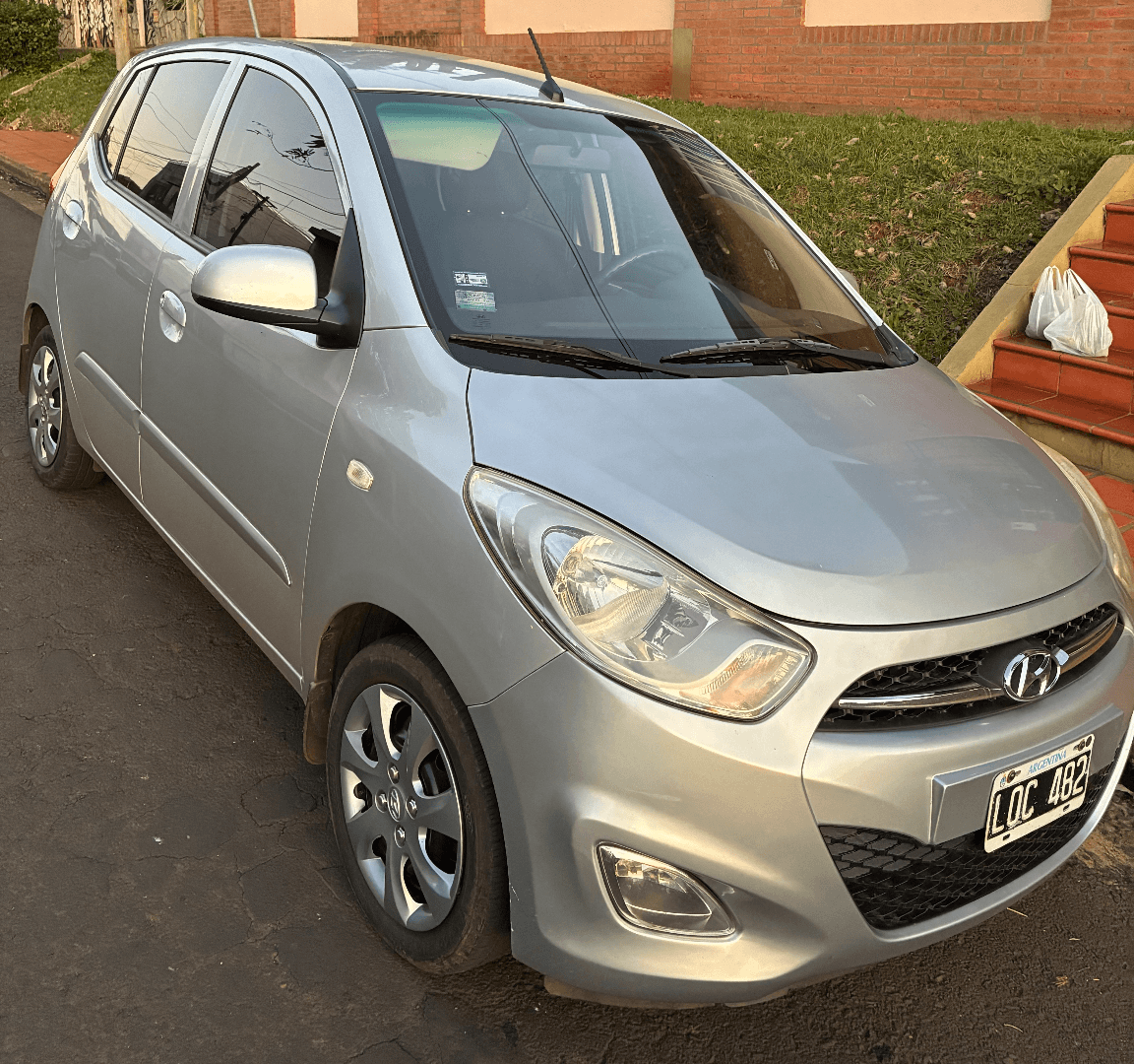 HYUNDAI I 10 - Vista principal