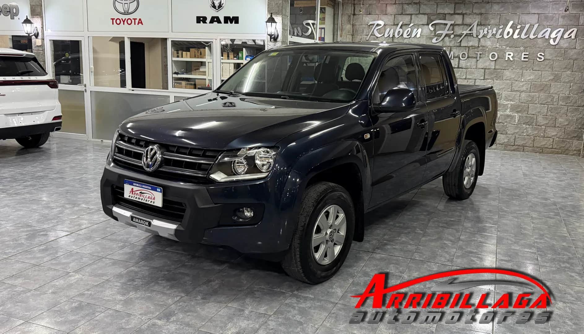 VOLKSWAGEN AMAROK - Vista principal