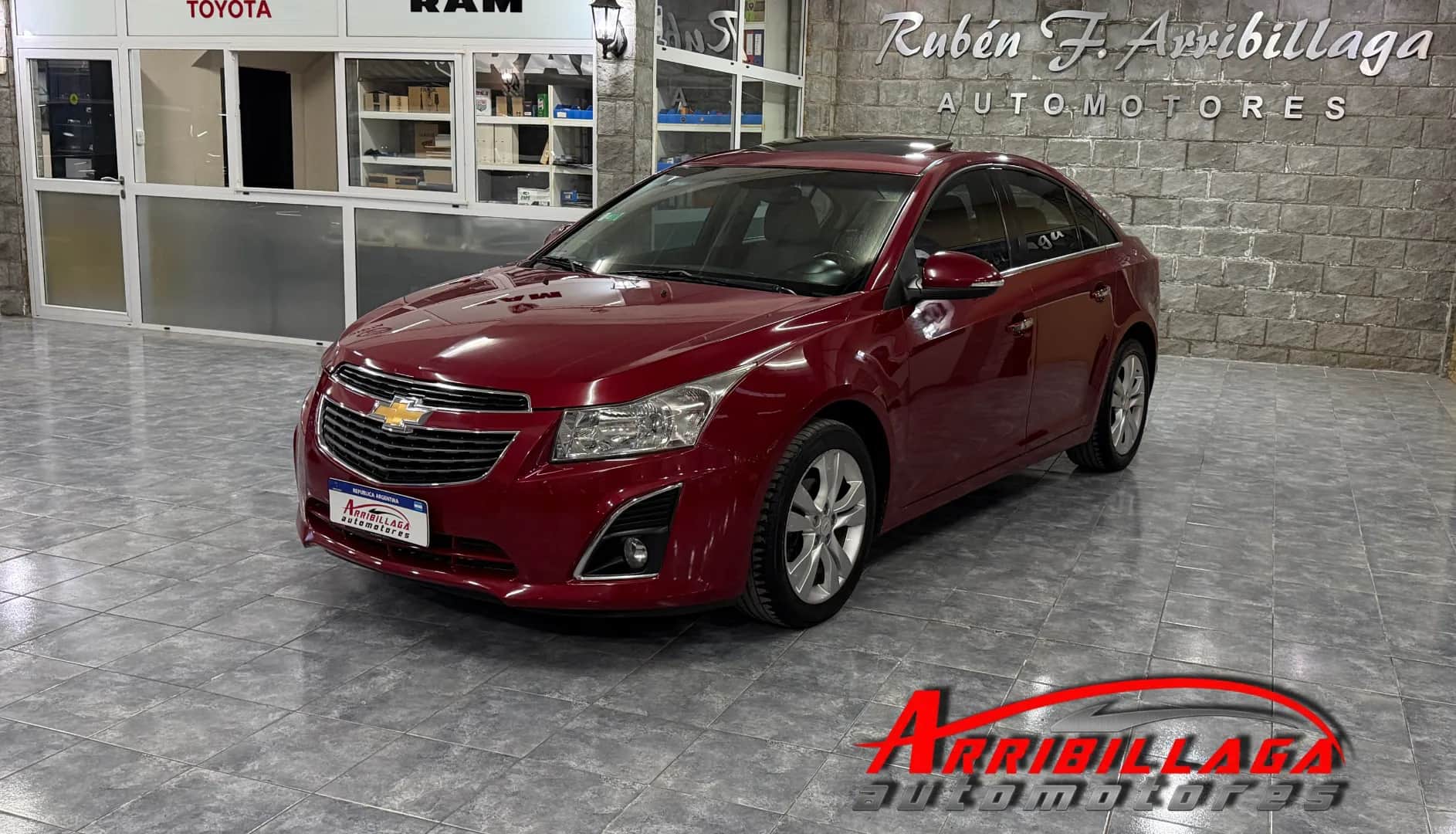 CHEVROLET CRUZE - Vista principal