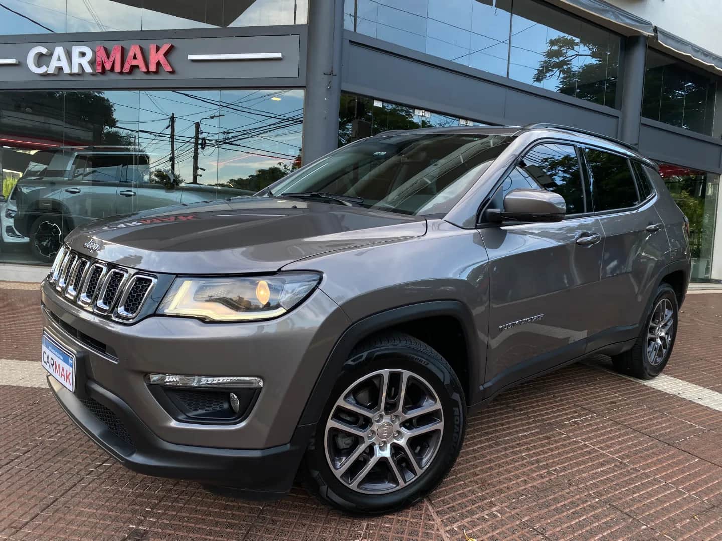CHRYSLER JEEP COMPASS - Vista principal