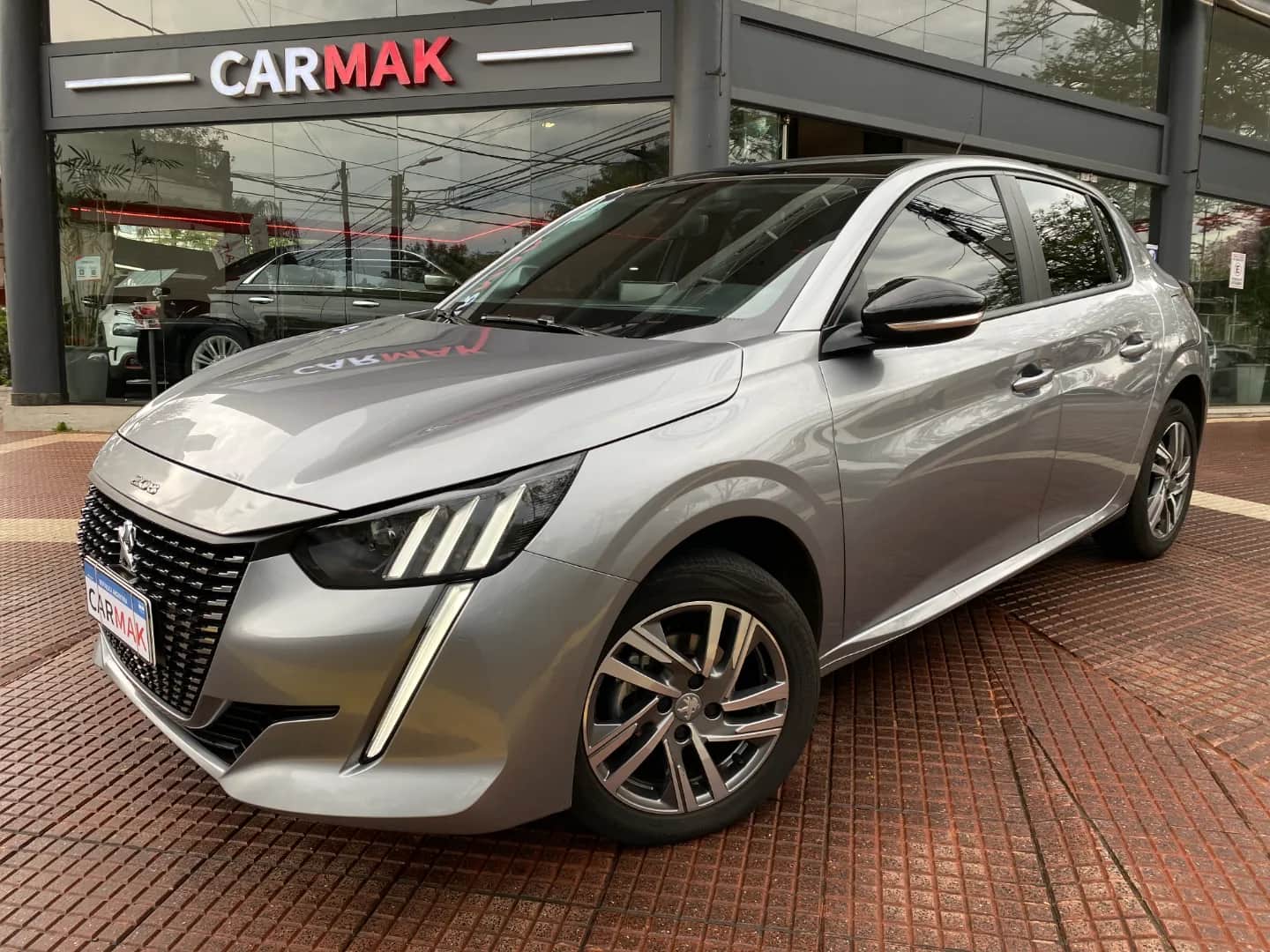 PEUGEOT 208 - Vista principal