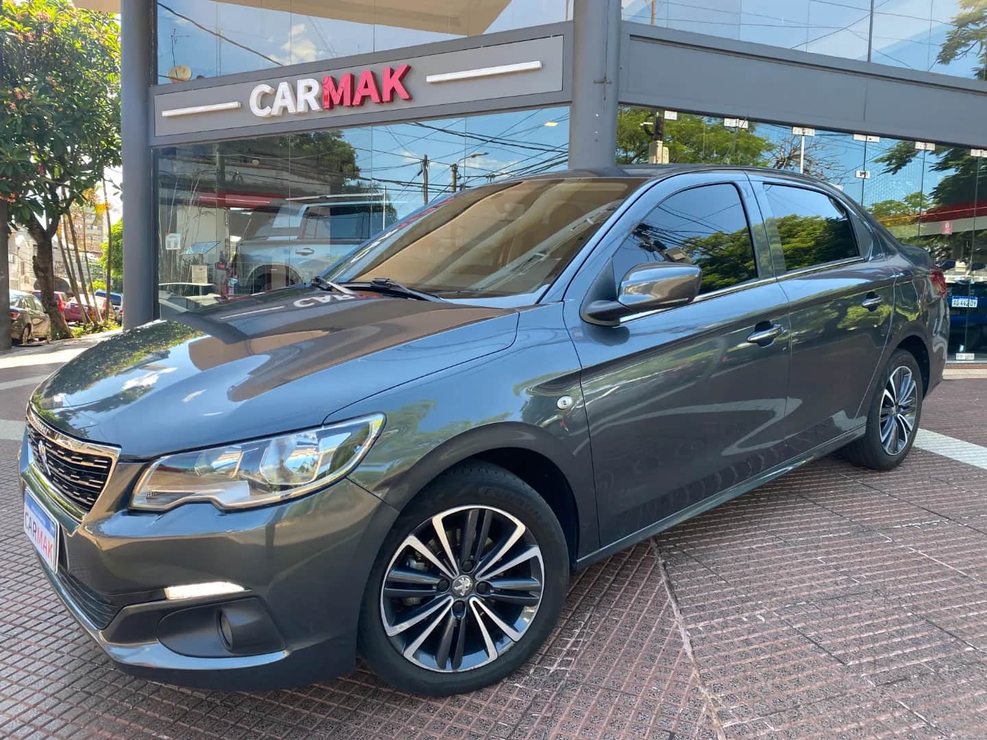 PEUGEOT 301 - Vista principal