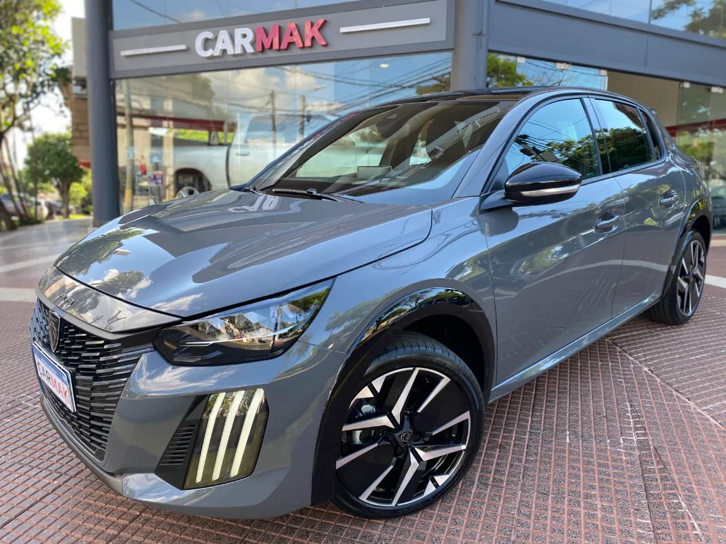 PEUGEOT 208 - Vista principal