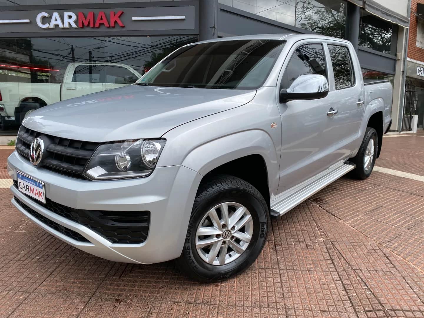 VOLKSWAGEN AMAROK - Vista principal