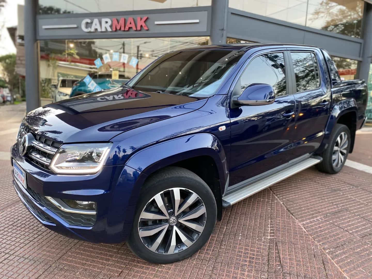 VOLKSWAGEN AMAROK - Vista principal
