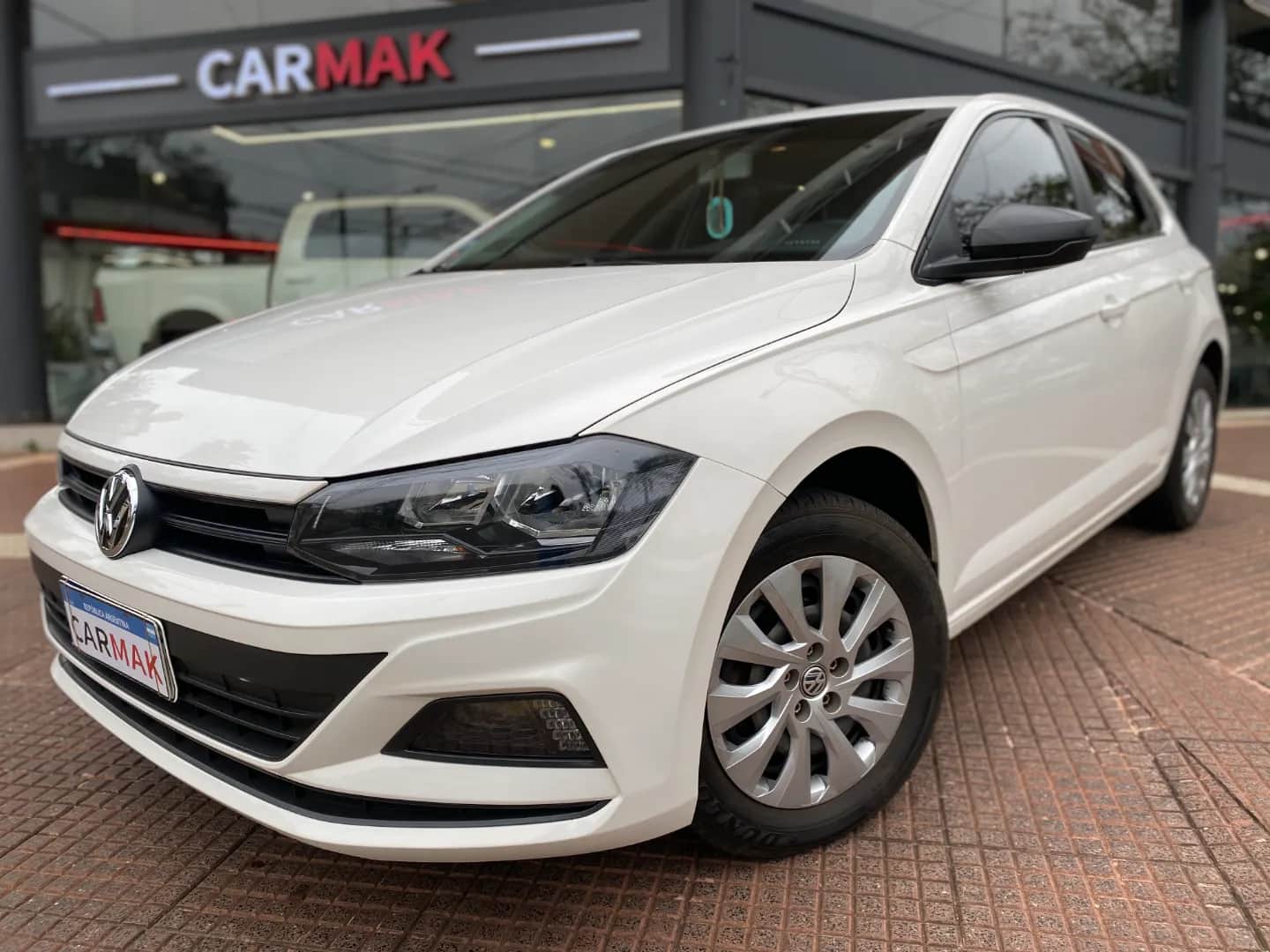 VOLKSWAGEN POLO - Vista principal