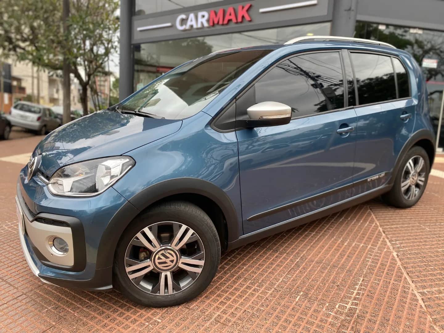 VOLKSWAGEN UP! - Vista principal