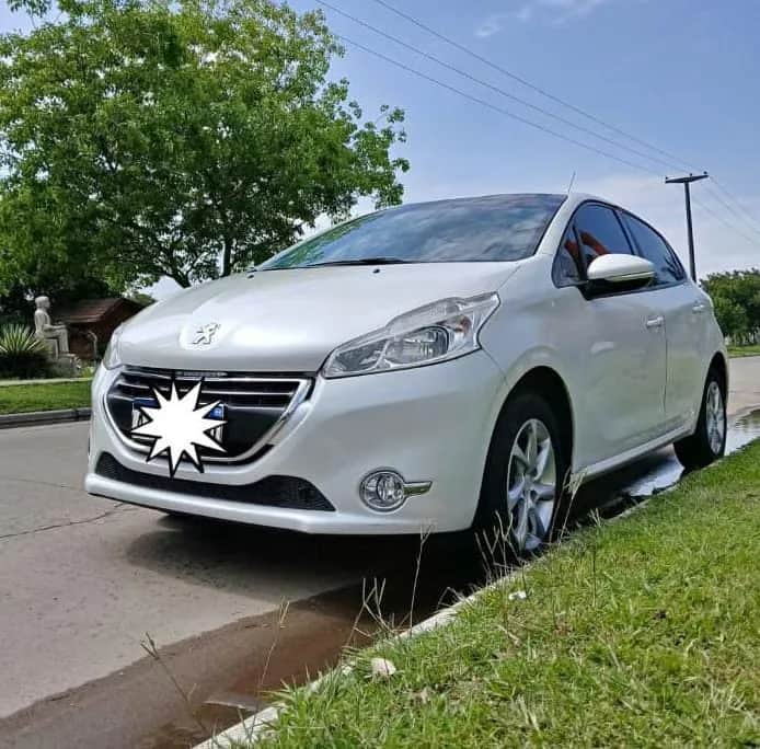 PEUGEOT 208 - Vista principal