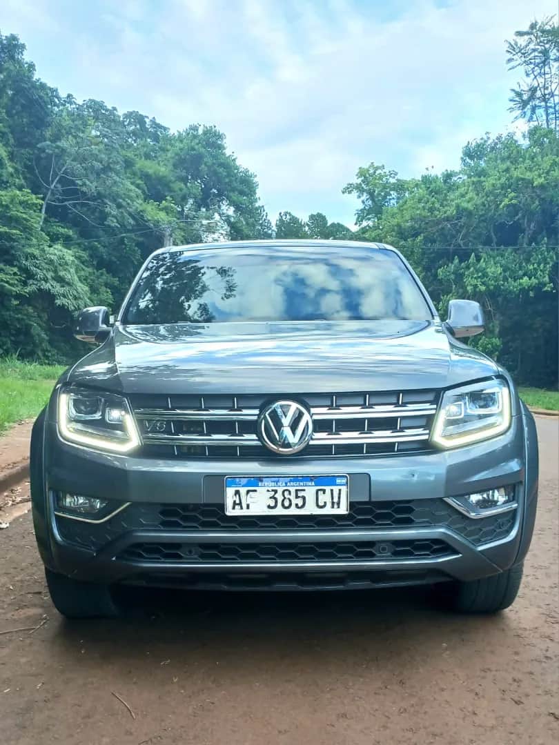 VOLKSWAGEN AMAROK - Vista principal