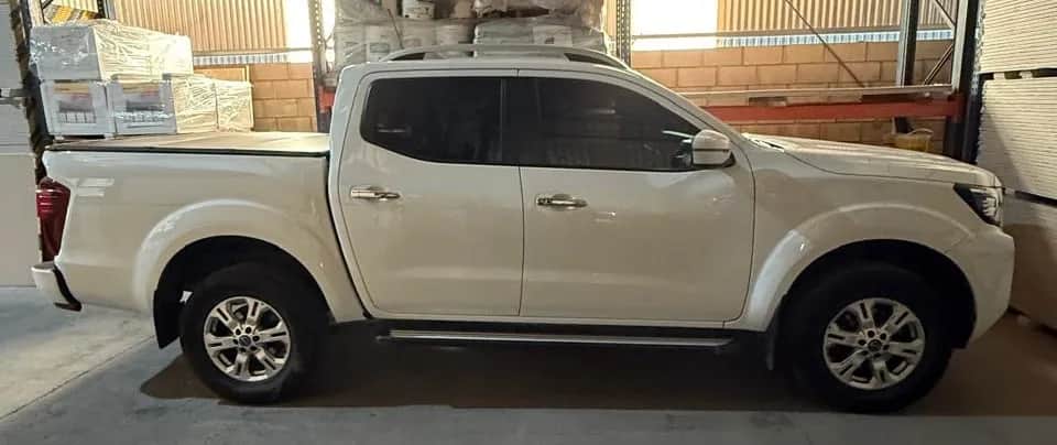 NISSAN PICK-UP - Vista principal