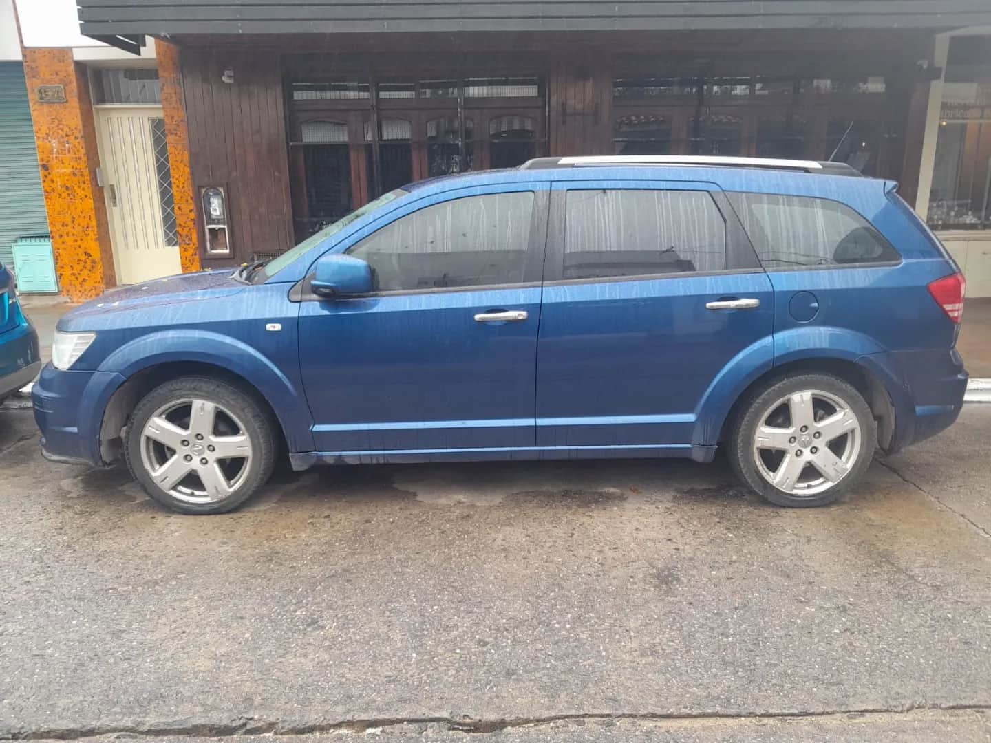 DODGE JOURNEY - Vista principal