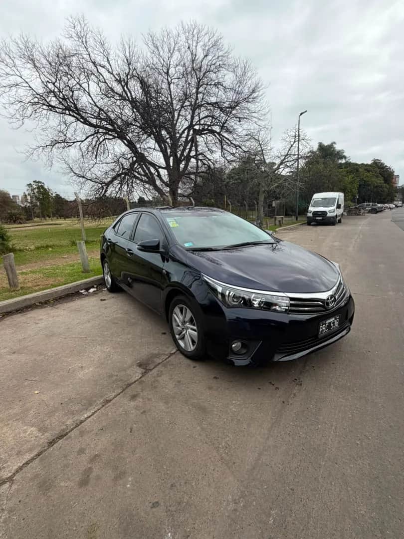 TOYOTA COROLLA - Vista principal