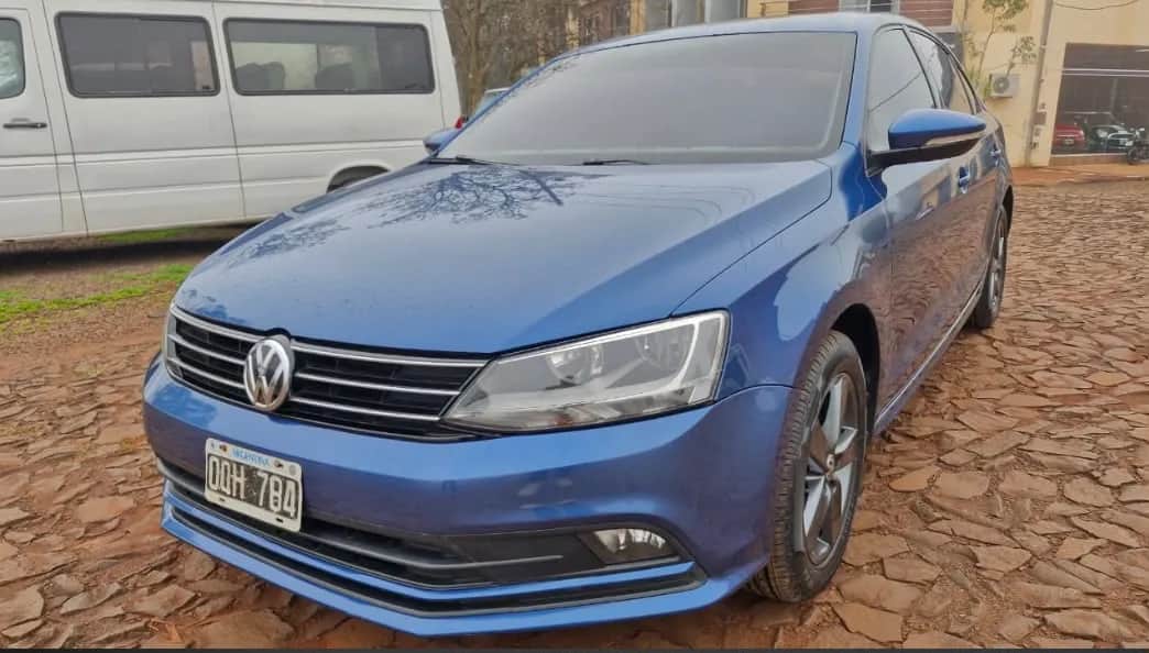 VOLKSWAGEN VENTO - Vista principal