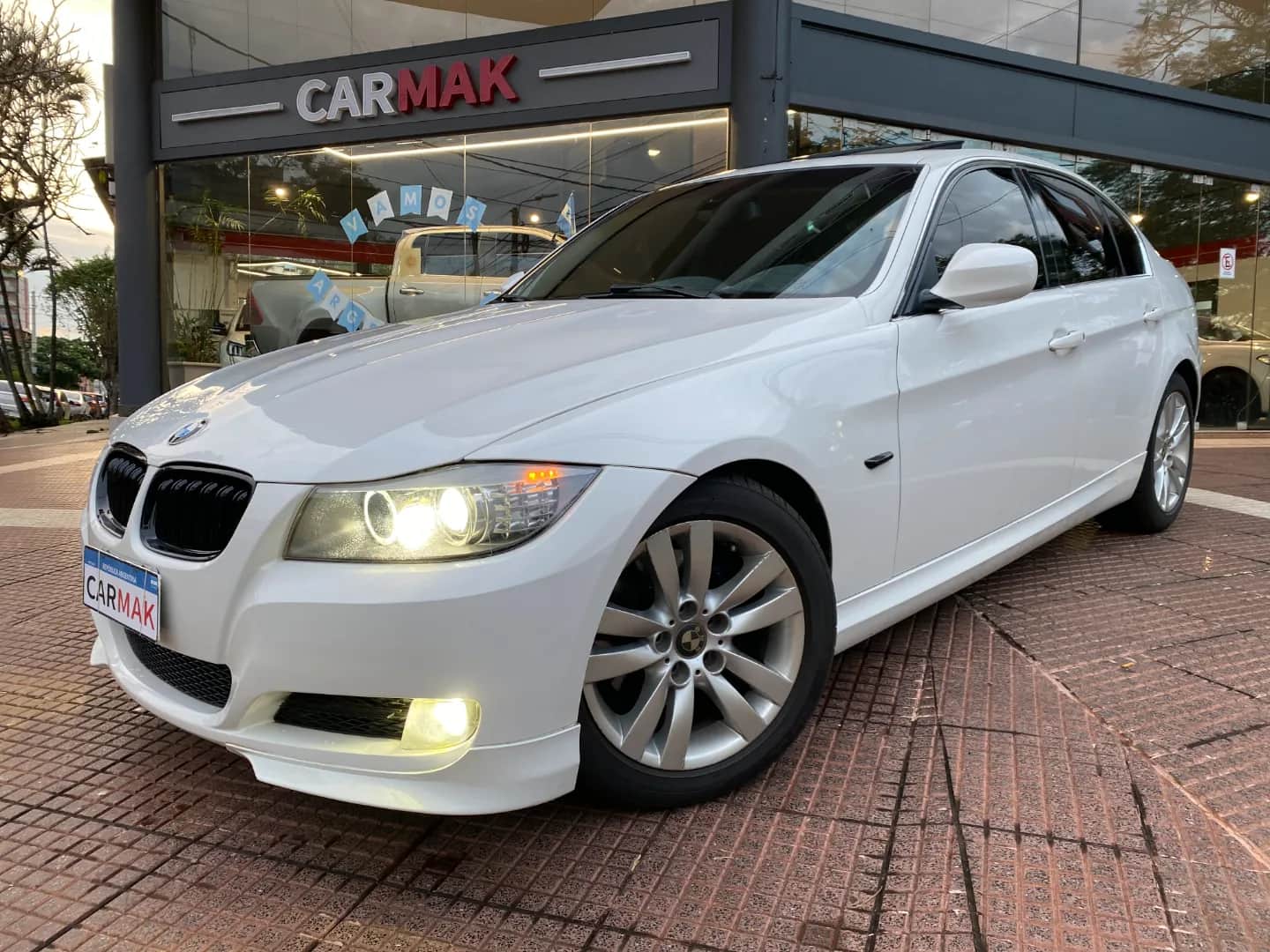 BMW 325 - Vista principal