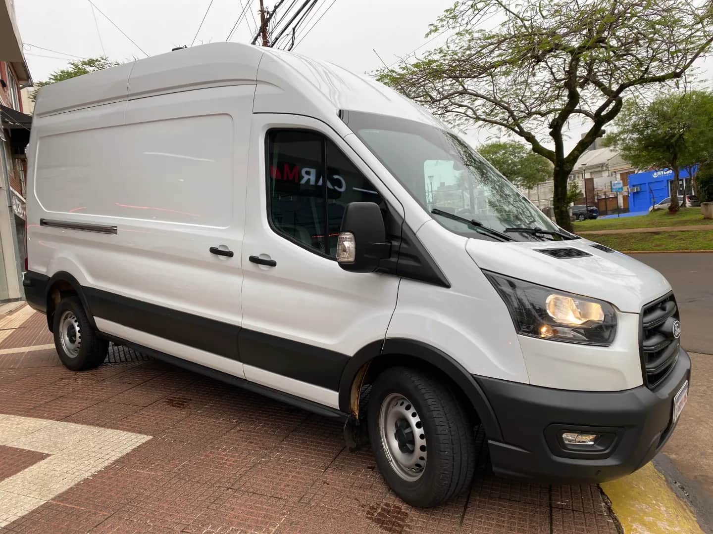 FORD TRANSIT - Vista principal